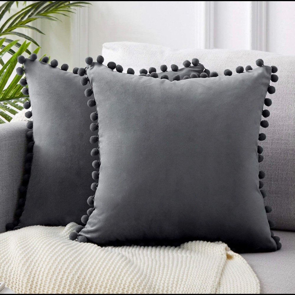 Pom Pom Euro Sham Set